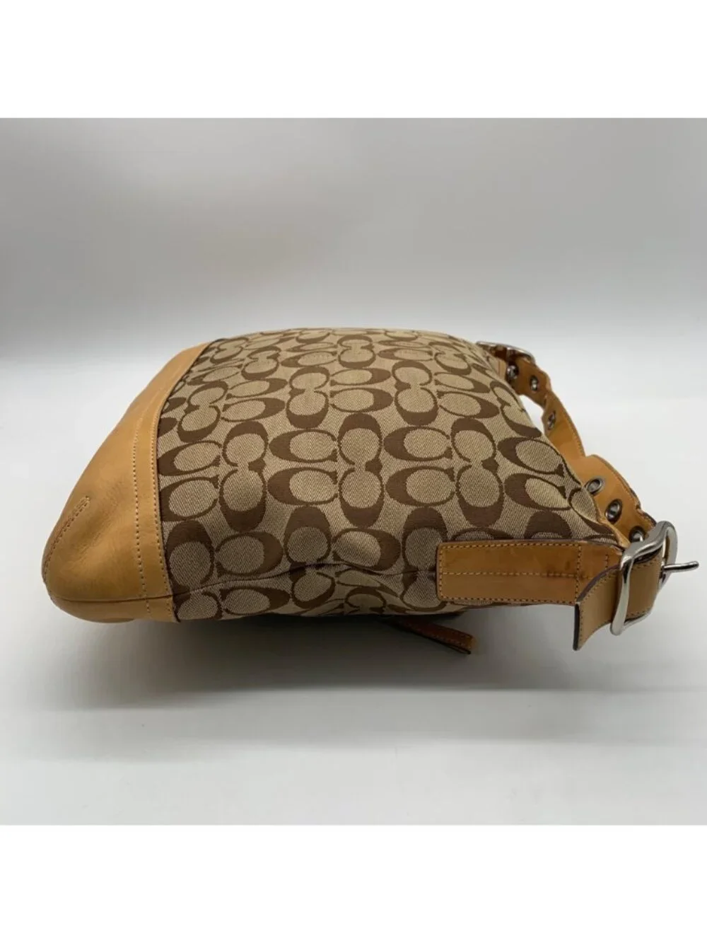 Coach Beige Vintage Y2K Signature Canvas Slim Shoulder Bag-9349